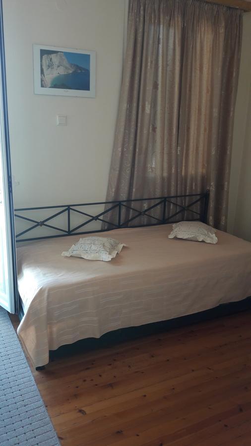 Xenodoxeio Patrai Aparthotel Lefkáda Buitenkant foto